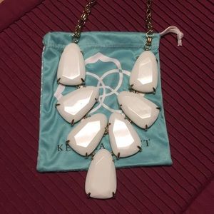 Kendra Scott "Harlow" necklace